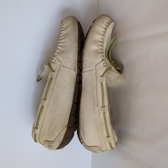 UGG Dakota Moccasin Slippers Suede Shearling Size 6 - Picture 5 of 8